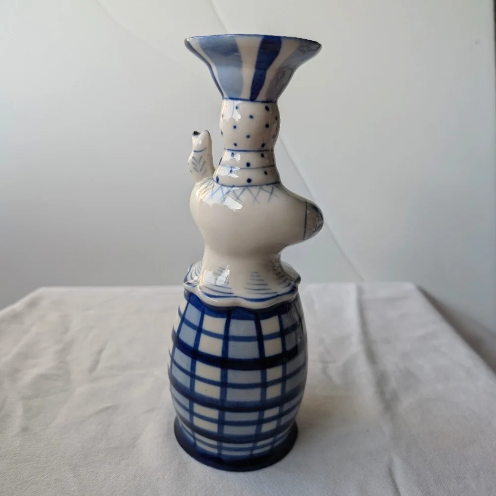 Russian Gzhel Handpainted Blue Detail Girl & Kitten Porcelain Vase Vintage